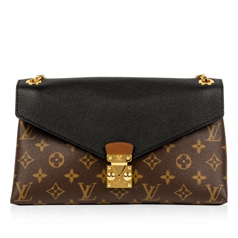 lv chain shoulder bag